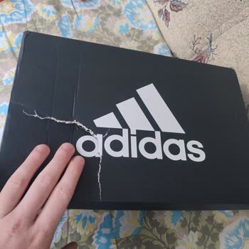 Adidas Defolu Ürün Satışı