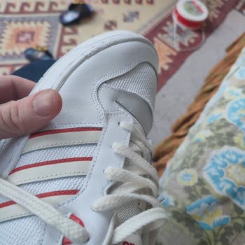 Adidas Defolu Ürün Satışı