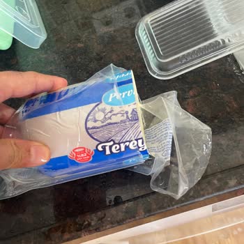 BİM Kusurlu Ürün (içeriğinden Yabancı Madde Çıkması)