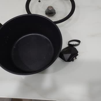 Karaca Züccaciye Karaca Tencere Kulp Kırıldı