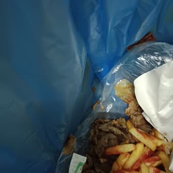 A101 Bozuk Ürün Baş Tacı Et Döner.