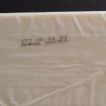 Sütaş Marketten Aldığımız Kaşar Kısa Sürede Küflendi.