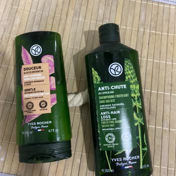 Yves Rocher Saç Dökülmesi Deri Döküntüsü