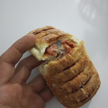 Yemeksepeti Küflü-bozuk Pizza Çörek