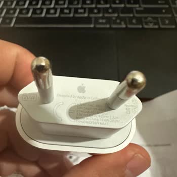Teknosa Sahte Apple Şarj Adaptörü