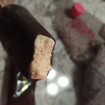 Magnum İçerisinden Kıl Çıktı