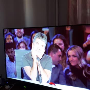 Grundig Televizyon Alırken Dikkatli İnceleyin, Sorun, Soruşturun.