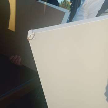 IKEA Ayakkabılık Ürünün Sürekli Kusurlu Gelmesi