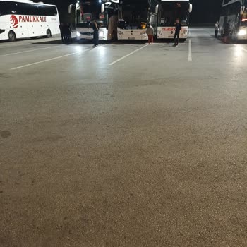 Efe Tur Kaptan Ve Muavin Hakaret Etti