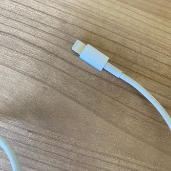 Overheated Apple 20w Power Adapter Causes Fire