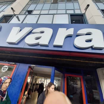 Varan Turizm Yolcuları İnmesi Gereken Otogarda İndirmiyor