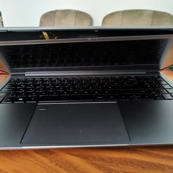 Monster Notebook Ekran Değişim Sorunu