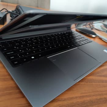 Monster Notebook Ekran Değişim Sorunu