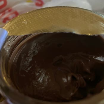 İçerisi Sıvı Dolu Bozuk Nutella