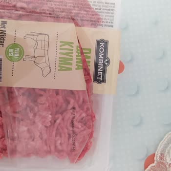 A101 Deki Et Ürünlerinin Tarihi Geçmiş Şekilde Satışa Sunulması