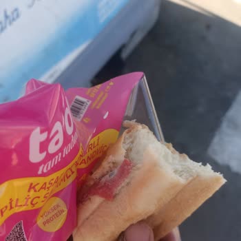 BİM Küflenmiş Sandviç İçi Salam