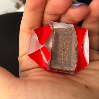 Ülker Napoliten Bozuk Çikolata