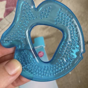 Wee Baby Sulu Diş Kaşıyıcı İçinde Su Yok