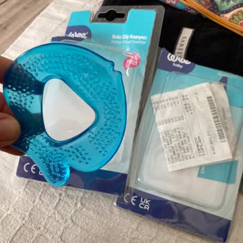 Wee Baby Sulu Diş Kaşıyıcı İçinde Su Yok