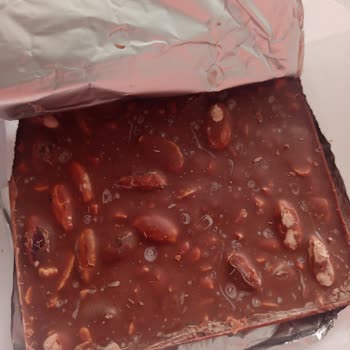 Nestle Bozulmuş Lekeli Çikolata
