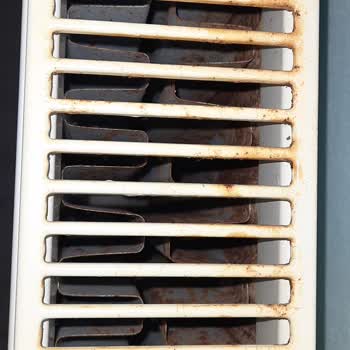 Mastaş Makine Panel Radyatör Paslandı