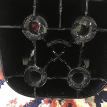 LG TV Ayaklık Kırılması