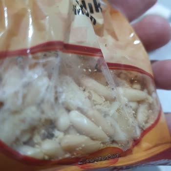 Baharat Dünyası Dolmalık Fıstık Kurtlandı