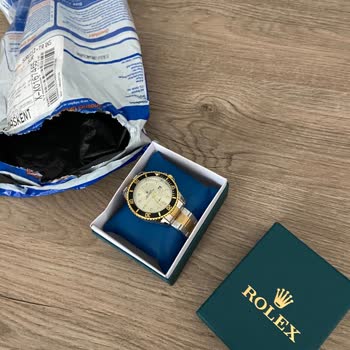 Arwen Watch Farklı Gönderi Yapıyor