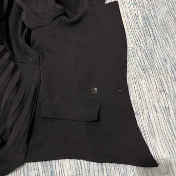 Tuba Mutioğlu Siyah Ceket Fiyaskosu