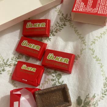 Ülker Sütlü Çikolata Napoliten