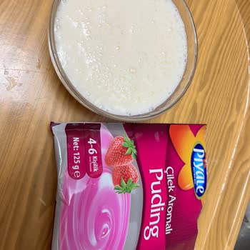 Çilek Aromalı Piyale Pudingde Yanıltma