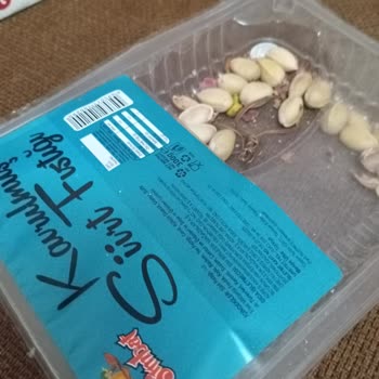 Simbat Kuruyemiş Fıstık İçinden Bakır Tel Çıktı