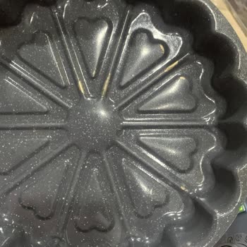 Karaca Züccaciye 3'lü Kek Kalıbı Yamuk Geldi