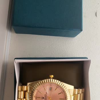 Arwen Watch Alakasız Ucuz Saat Geldi!