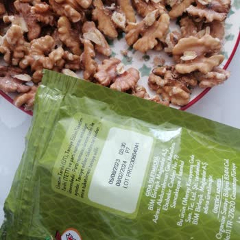 Simbat Kuruyemiş Kurtlanma Ve Böceklenme