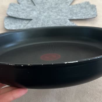 Tefal Ürün Çizikleri Ve Arkasında Durmaması