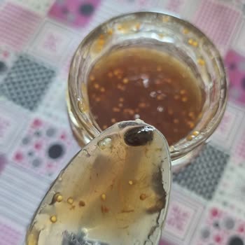 Harras Reçelden Böcek Çıktı