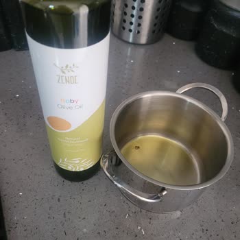 Zende Bebek Zeytinyağından Böcek Çıktı