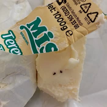 Mis Tereyağı İçinden Böcek Çıktı