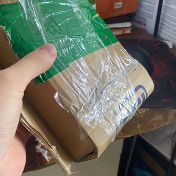 PTT Kargo Satın Aldığım Kontrol Amaçlı Zarar Verilerek Açılmış