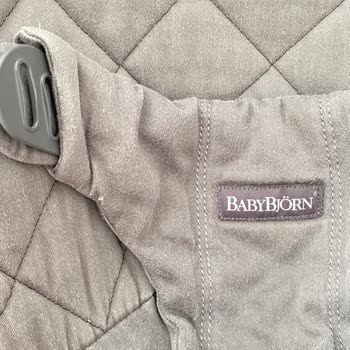 Babybjörn Ana Kucağı Kılıfı Hemen Soldu!