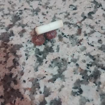 Nestle Paketten Çıkan Kullanılmış Sigara