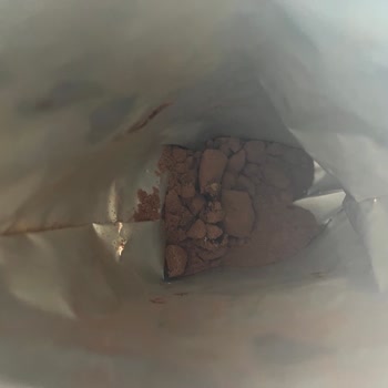 Nescafe Paketimden Kurt Ve Ya Mantara Benzer Bir Şey Çıktı