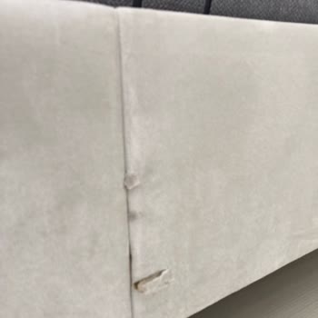 Divanev Baza Yırtık Teslim Edildi