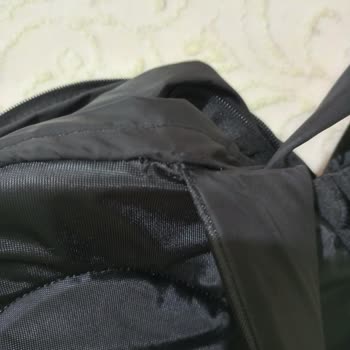 Boyner Slazenger Marka Çantanın Dikişleri Atıyor