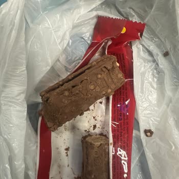 Ülker Paket Yeni İçindeki Çikolata Bozuk