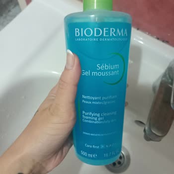 Bioderma Sebium Foaming Gel Kötü Kokuyor Ve Sıvı Sabun Gibi