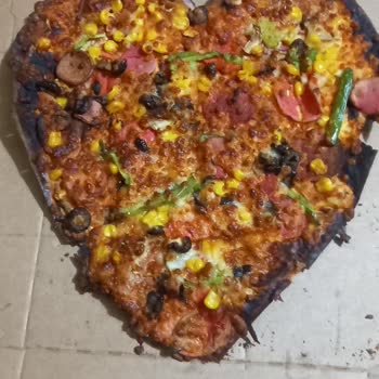 Domino's Pizza Yanık Pizza Servisi