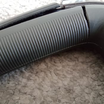 PHILIPS Ev Aletleri Philips Elektrikli Süpürgenin Kumandalı Sapı 1 Yılda Yarıldı