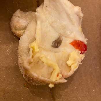 Domino's Pizza Çiğ Hamur Gönderdi